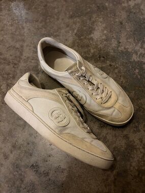 Gucci Men’s Off-White/Taupe Low-Top Leather & Mesh Sneakers